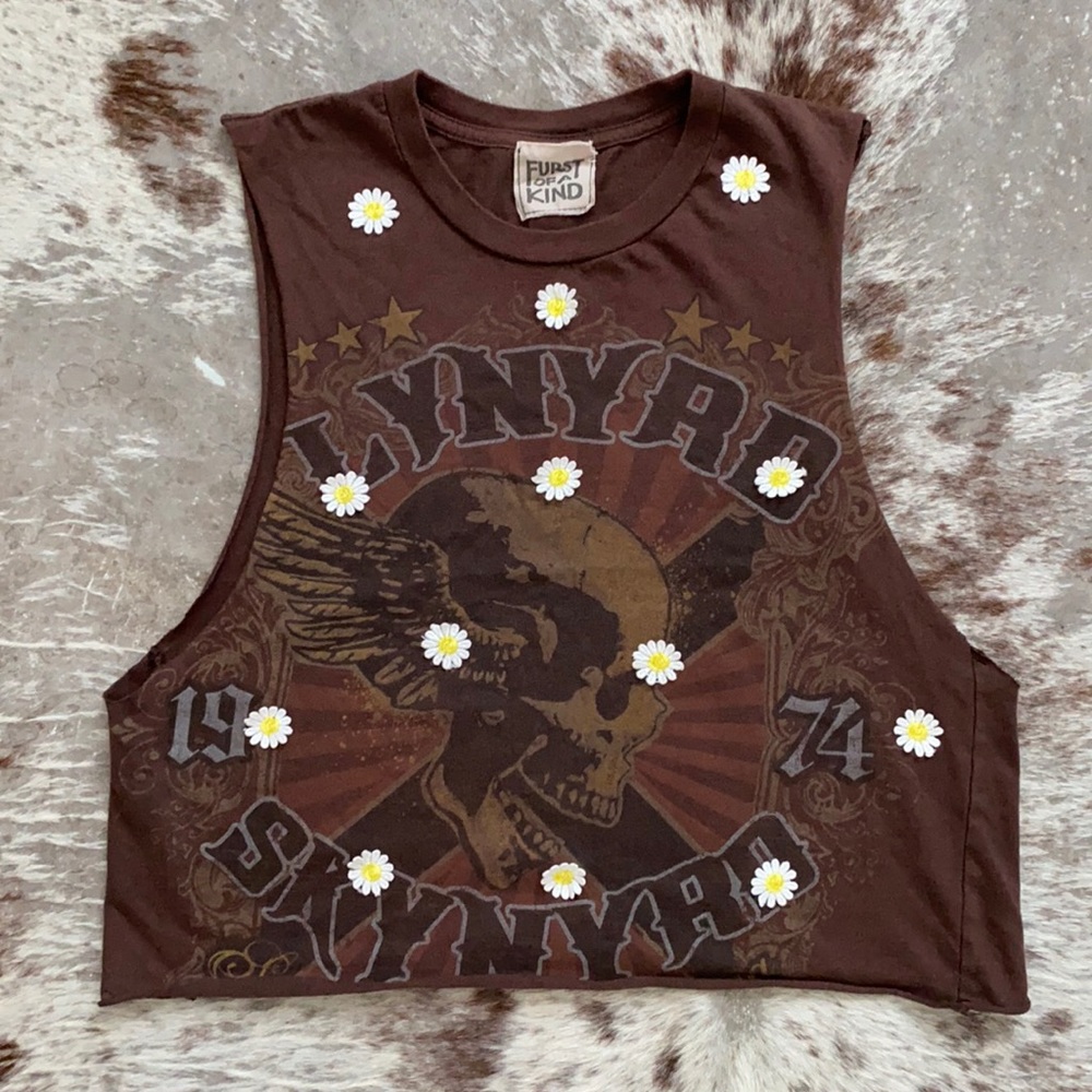 LF Lynyrd Skynyrd first of a Kind cropped tee